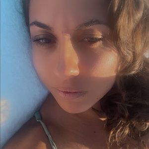 Meet your Posher, Alessandra